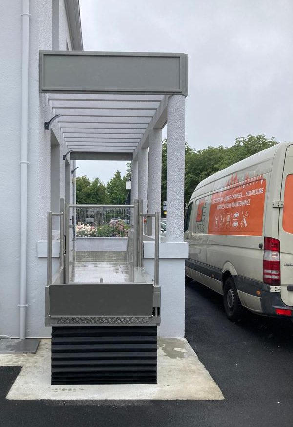 Plateforme PMR PLOERMEL LIFT SYSTEME