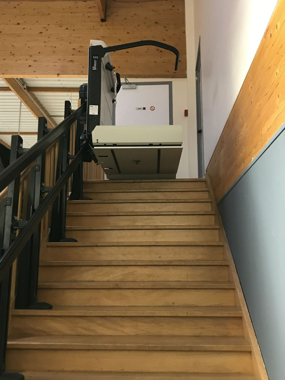 Plateforme monte-escalier interieur LIFT SYSTEME