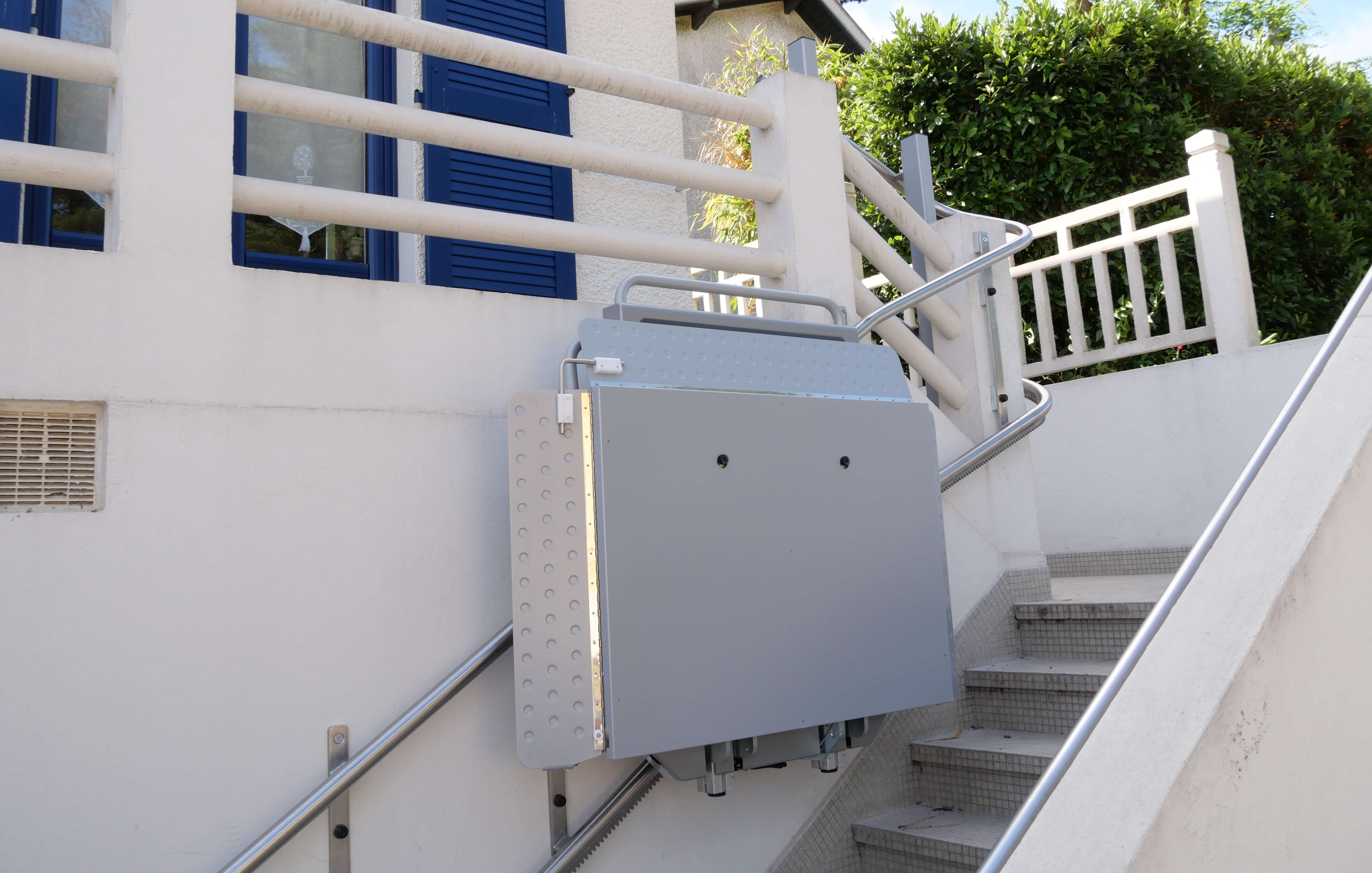 Plateforme monte-escalier LIFT SYSTEME (31)